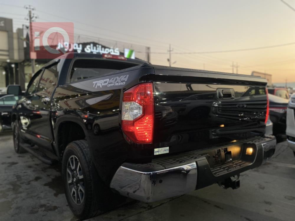 Toyota Tundra